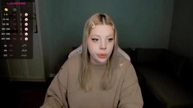 Thumbnail 1, succubus_leslie's Stream at Chaturbate, 16 months ago