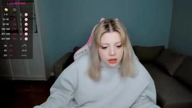 Image 12 of succubus_leslie Stream on Chaturbate on 15 months ago