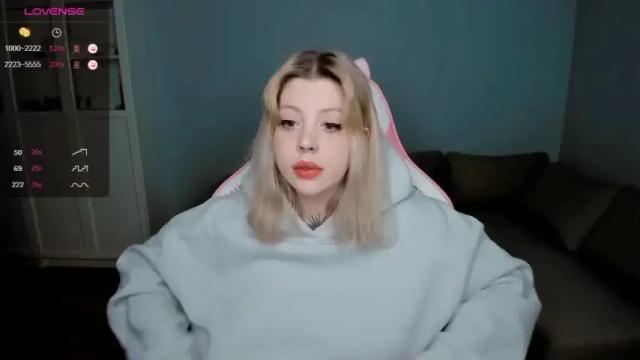 Image 3 of succubus_leslie Stream on Chaturbate on 15 months ago