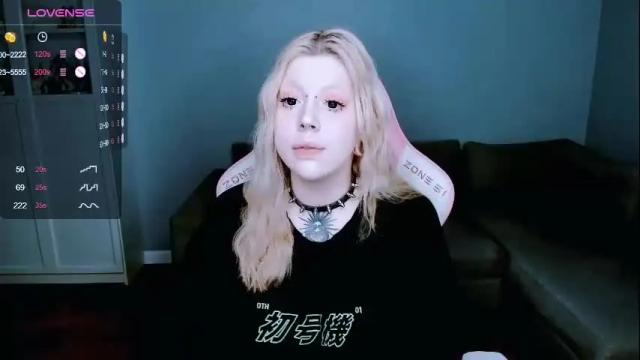 Image 4 of succubus_leslie Stream on Chaturbate on 3 months ago