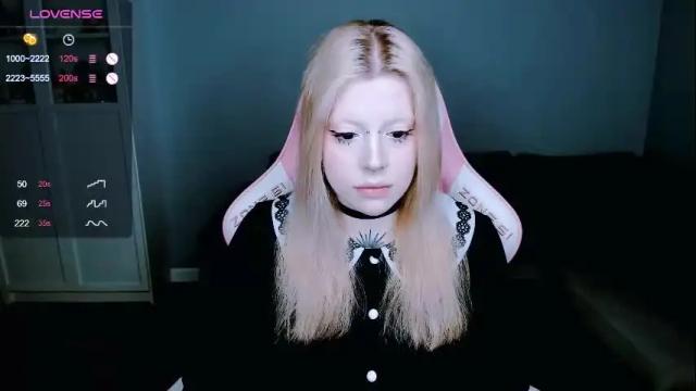 Image 8 of succubus_leslie Stream on Chaturbate on 3 months ago