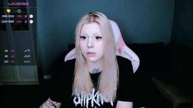 Image 3 of succubus_leslie Stream on Chaturbate on 3 months ago