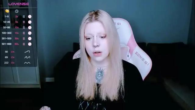 Image 6 of succubus_leslie Stream on Chaturbate on 2 months ago