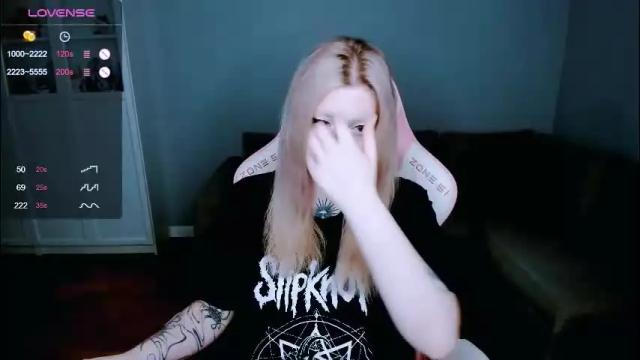 Image 8 of succubus_leslie Stream on Chaturbate on 2 months ago