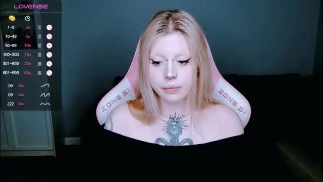 Image 12 of succubus_leslie Stream on Chaturbate on 2 months ago