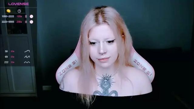 Image 11 of succubus_leslie Stream on Chaturbate on 2 months ago