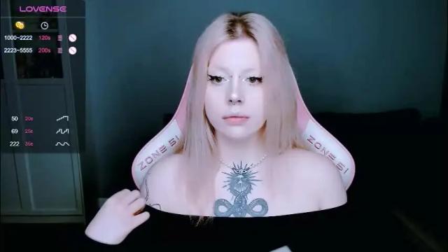 Image 6 of succubus_leslie Stream on Chaturbate on 2 months ago