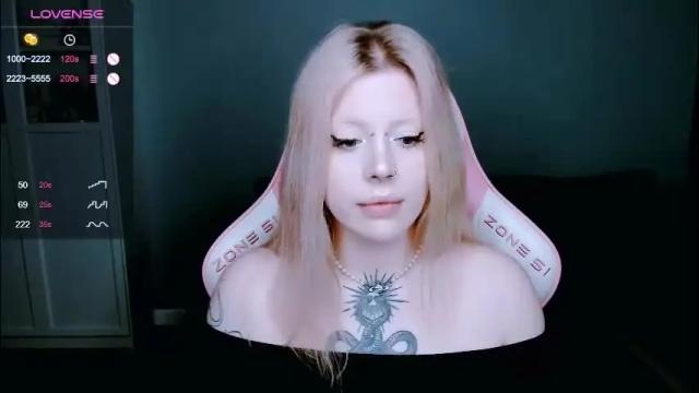 Image 8 of succubus_leslie Stream on Chaturbate on 2 months ago