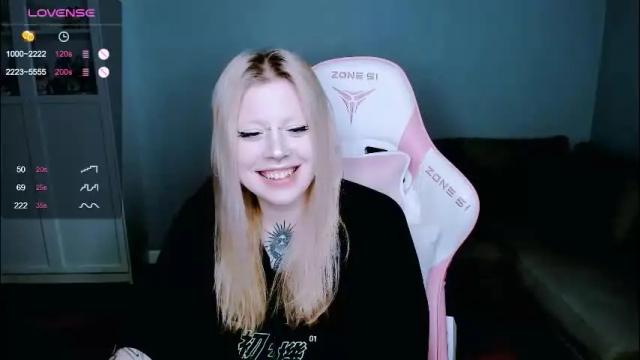 Image 7 of succubus_leslie Stream on Chaturbate on 2 months ago