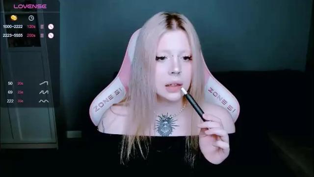 Image 10 of succubus_leslie Stream on Chaturbate on 2 months ago