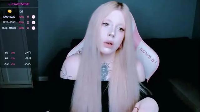 Image 2 of succubus_leslie Stream on Chaturbate on 1 month ago