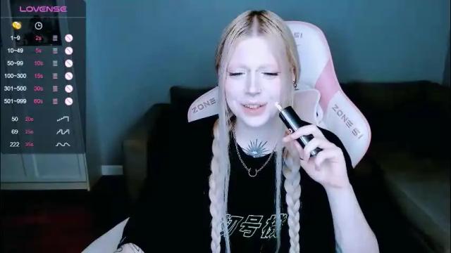 Image 2 of succubus_leslie Stream on Chaturbate on 26 days ago