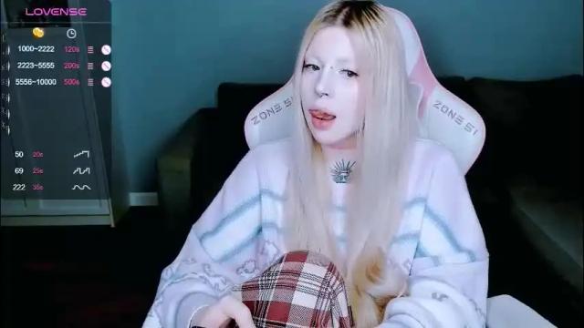 Image 10 of succubus_leslie Stream on Chaturbate on 2 days ago