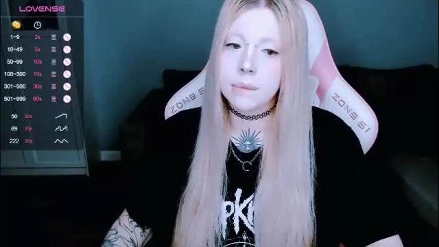 Image 2 of succubus_leslie Stream on Chaturbate on 8 hours ago