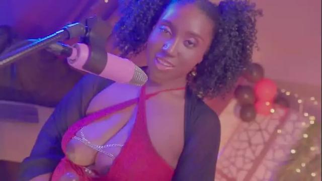 Image 6 of succubus_rosemilk Stream on Chaturbate on 11 days ago