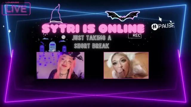 Image 4 of succubussytri Stream on Chaturbate on 15 months ago