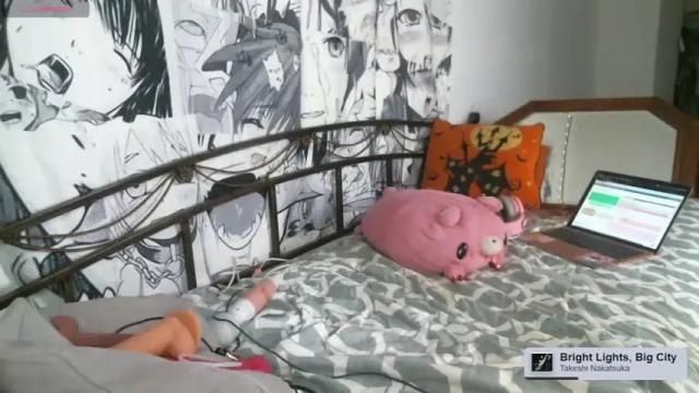 Image 12 of succubussytri Stream on Chaturbate on 14 months ago