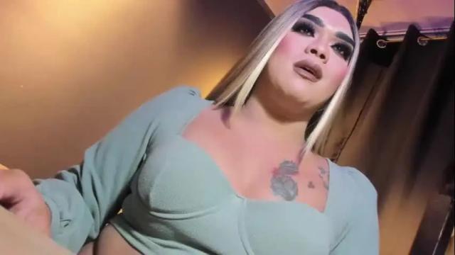 Image 6 of suckablecockoffreya Stream on Chaturbate on 3 months ago