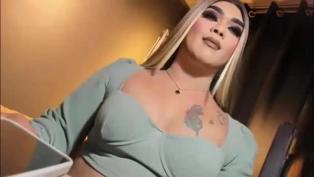 Image 12 of suckablecockoffreya Stream on Chaturbate on 2 months ago