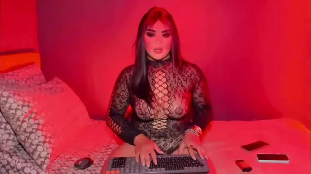 Image 3 of suckablecockoffreya Stream on Chaturbate on 2 months ago