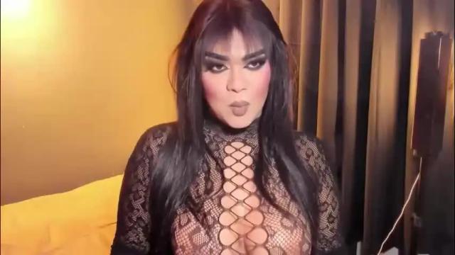 Image 8 of suckablecockoffreya Stream on Chaturbate on 2 months ago