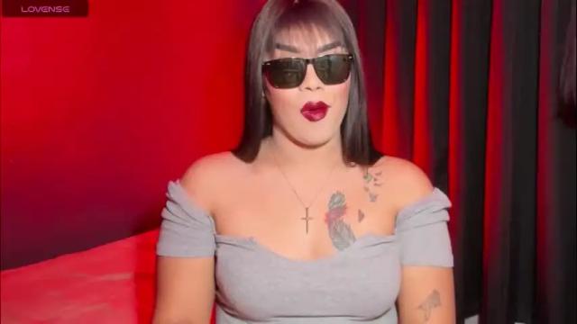 Image 4 of suckablecockoffreya Stream on Chaturbate on 2 months ago