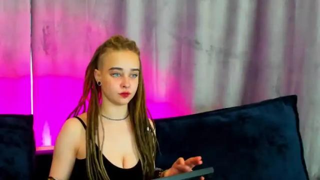 Thumbnail 3, sue_bryan's Stream at Chaturbate, 20 months ago