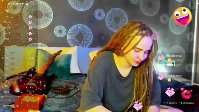 Image 2 of sue_bryan Stream on Chaturbate on 18 months ago