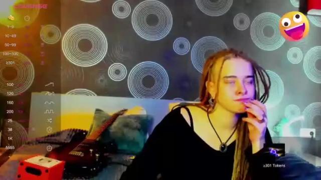 Image 2 of sue_bryan Stream on Chaturbate on 16 months ago