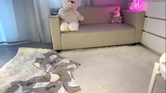 Image 8 of sue_star Stream on Chaturbate on 1 month ago