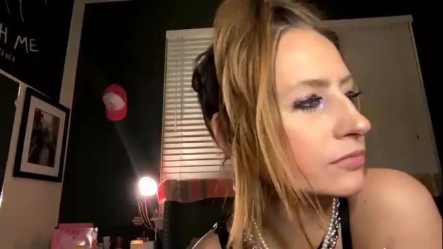 Image 3 of sugar_sweet138 Stream on Chaturbate on 25 months ago