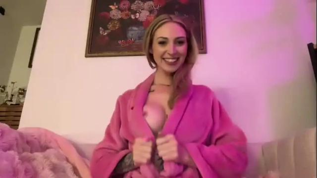 Image 12 of sugarxbby Stream on Chaturbate on 3 months ago