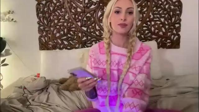 Image 12 of sugarxbby Stream on Chaturbate on 6 days ago