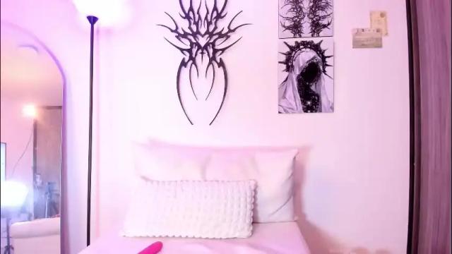 Image 7 of suggarboo_ Stream on Chaturbate on 1 month ago