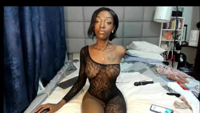 Image 10 of suhaila_suu Stream on Chaturbate on 1 month ago