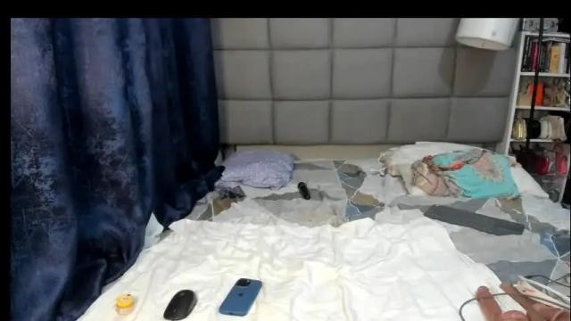 Image 12 of suhaila_suu Stream on Chaturbate on 27 days ago