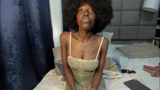 Image 7 of suhaila_suu Stream on Chaturbate on 2 months ago