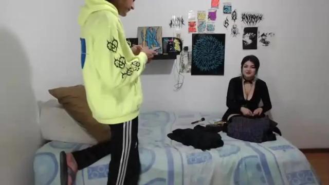Image 2 of suicidelove420 Stream on Chaturbate on 17 months ago