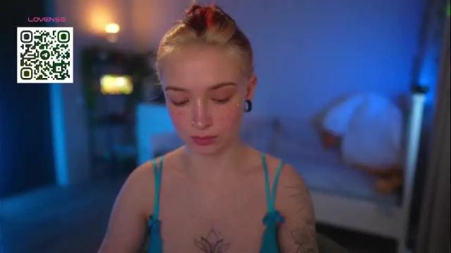 Image 3 of suk_ki Stream on Chaturbate on 12 days ago