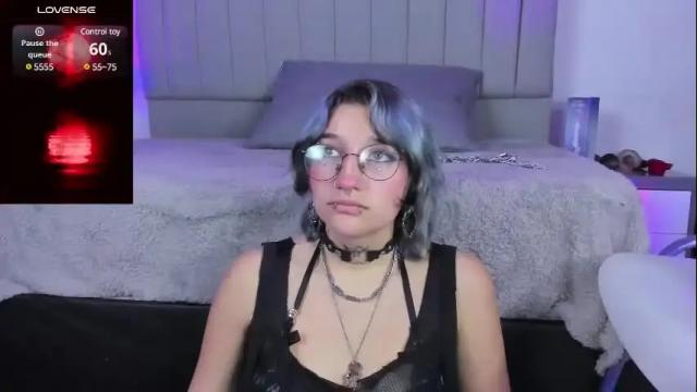 Image 3 of sukifuyu__ Stream on Chaturbate on 1 month ago