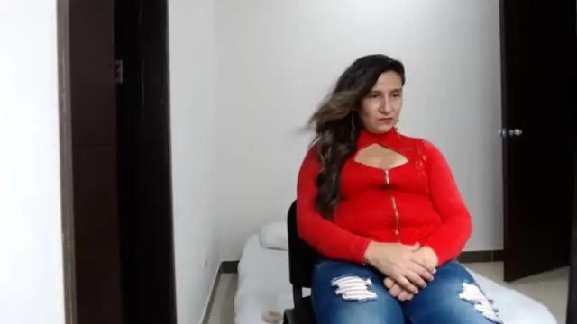 Image 7 of sultanahurren69 Stream on Chaturbate on 15 months ago