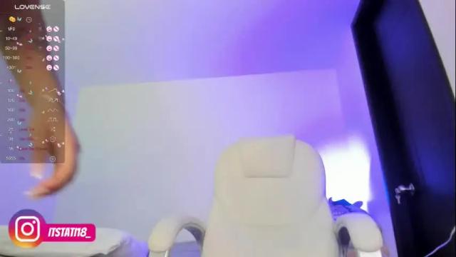 Image 11 of sumersunsett Stream on Chaturbate on 1 month ago