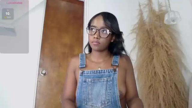 Thumbnail 1, summeermiller's Stream at Chaturbate, 20 months ago