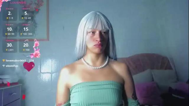 Image 2 of summer__xo Stream on Chaturbate on 1 month ago