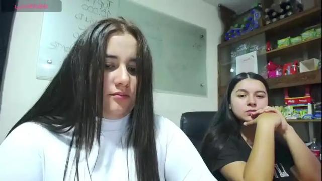 Image 2 of summer_girls01 Stream on Chaturbate on 2 months ago
