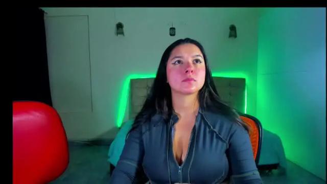 Image 3 of summer_girls01 Stream on Chaturbate on 1 month ago