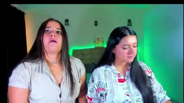 Image 11 of summer_girls01 Stream on Chaturbate on 1 month ago