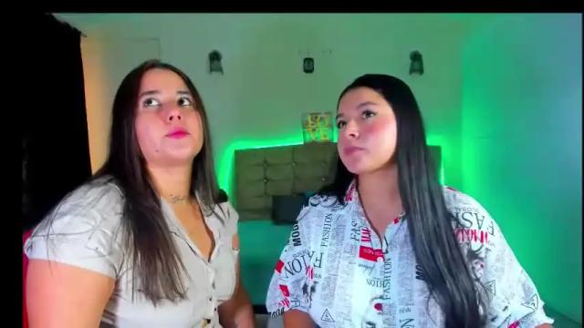 Image 3 of summer_girls01 Stream on Chaturbate on 1 month ago