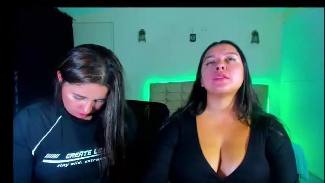 Image 4 of summer_girls01 Stream on Chaturbate on 6 days ago