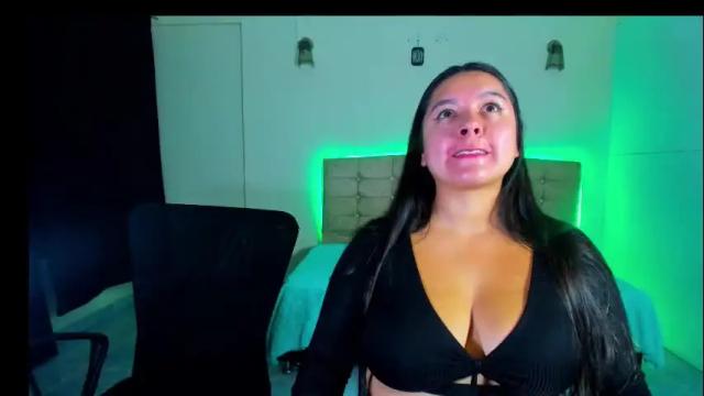 Image 7 of summer_girls01 Stream on Chaturbate on 6 days ago